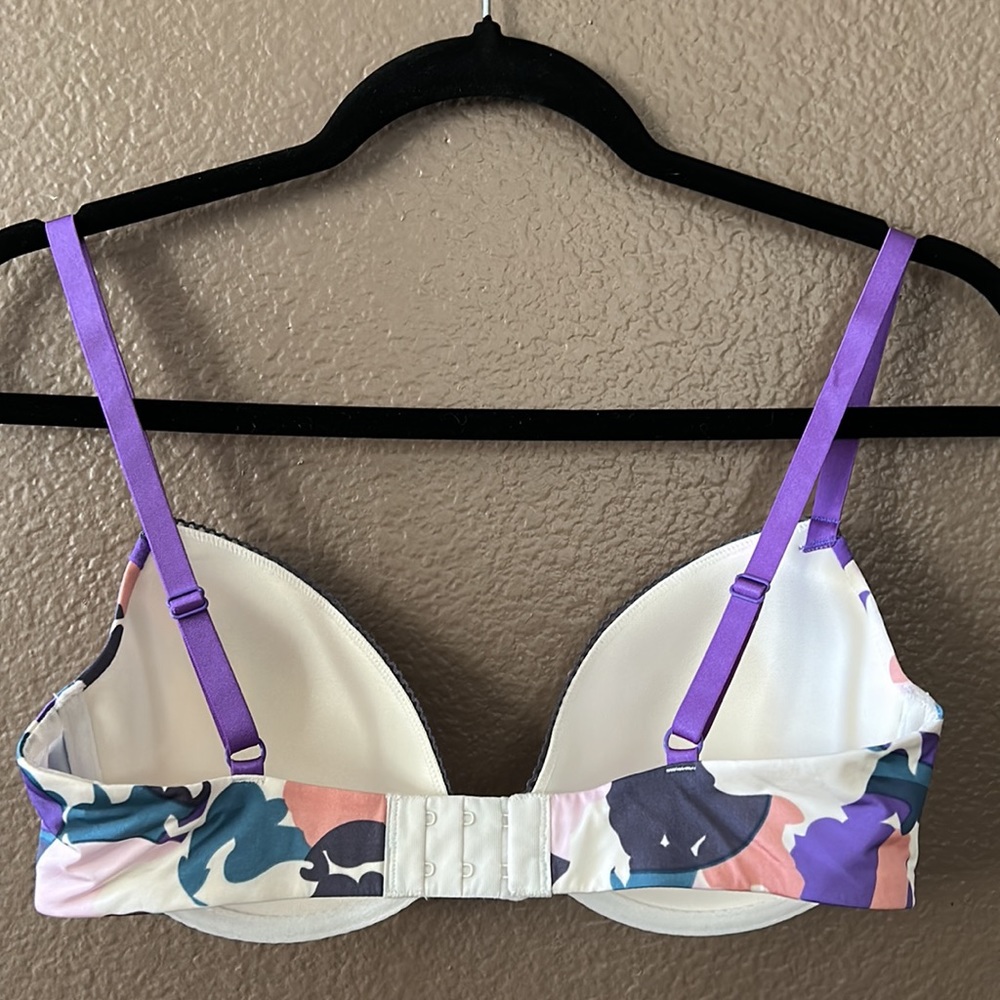 Calvin Klein purple w/ floral pattern - Picture 5 of 8